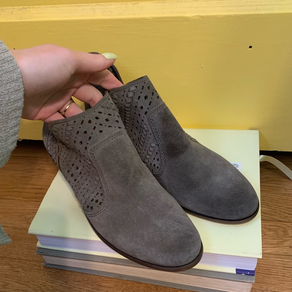 Vince Camuto Bootie